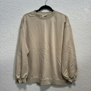 NWT stylerunner crew- Size S- color: cream